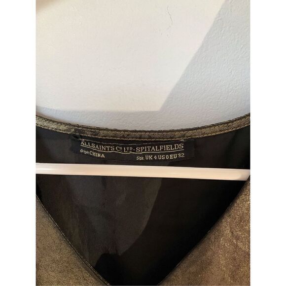 All Saints Gold Lame’ Box Style Top. Cold Shoulder Cut Outs, Raw Hems. Size 0 - Picture 10 of 10